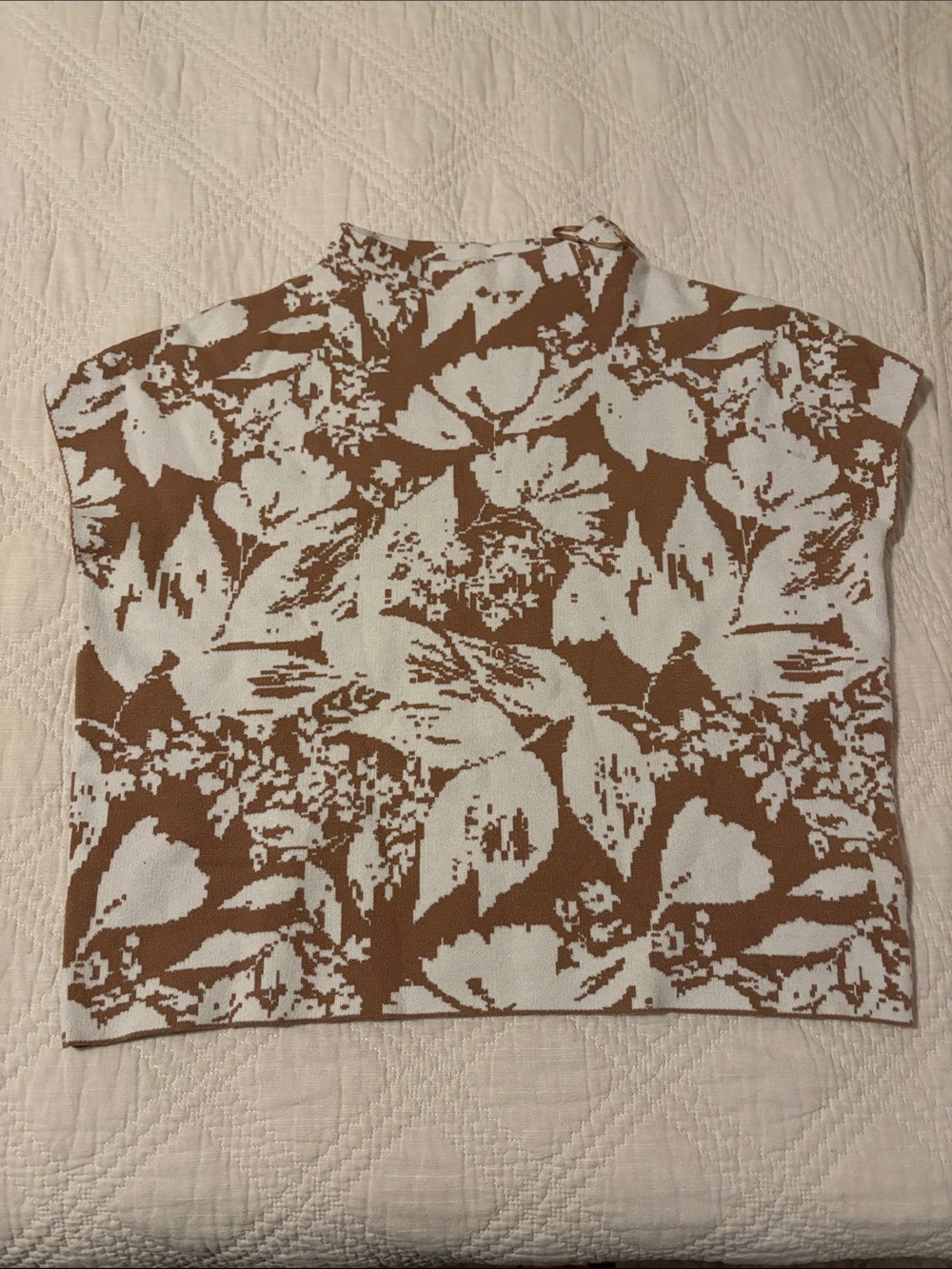 Joie Brown and White Floral Knit Crop Top